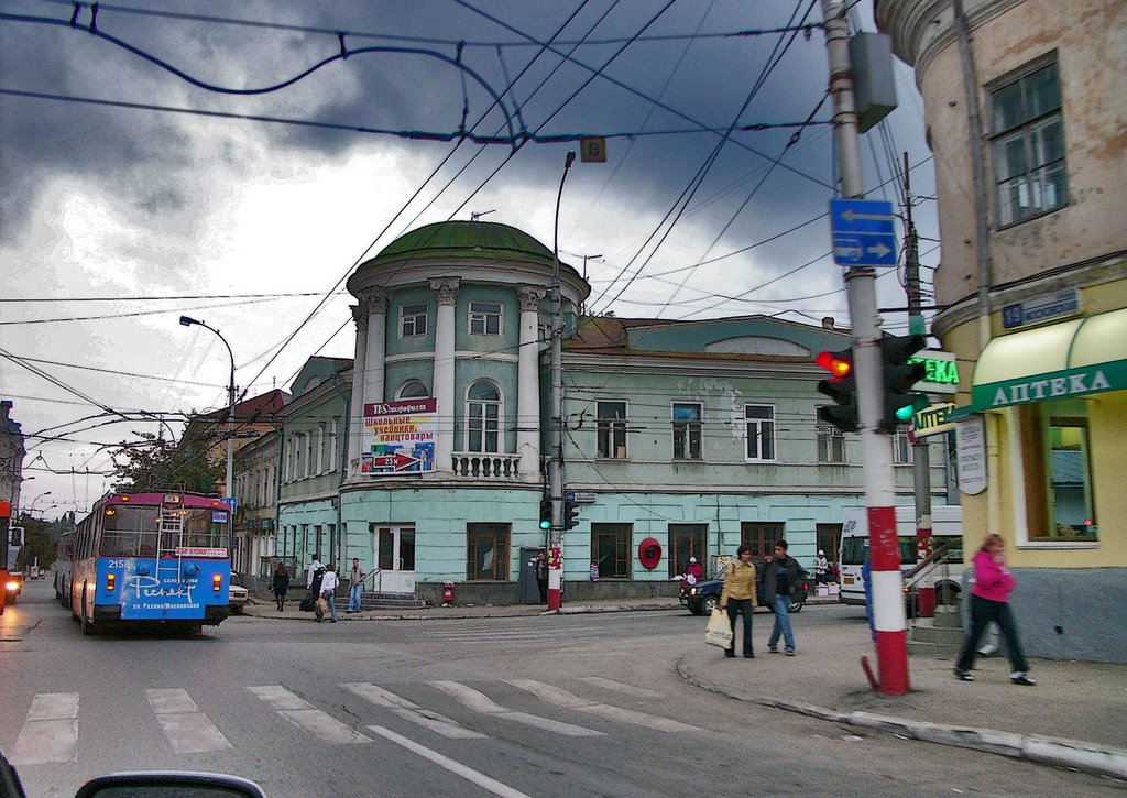 Ул. Московская, 17, перекресток с ул. Чернышевского by Boris Busorgin