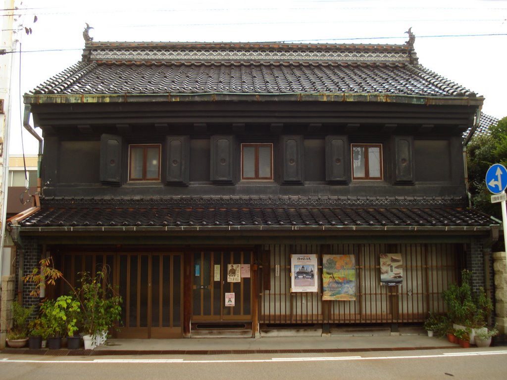 Old house in Kibune-cho 1 by Yukiko8888