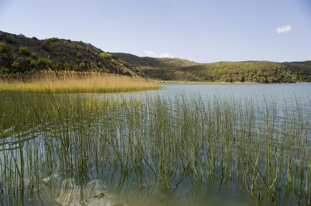 Ili Gol (Thermal Lake) in Nemrut Caldera, Tatvan, Bitlis, Turkey by Seref Halicioglu