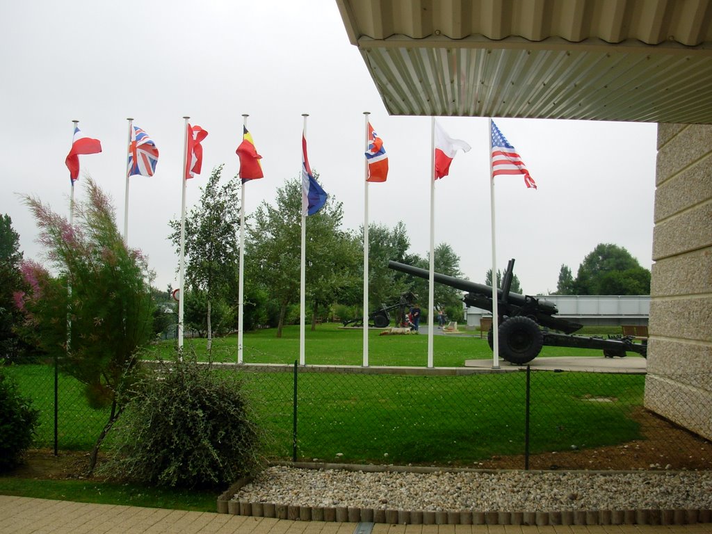 Memorial pegasus bridge,normandie by ww2adicto Fantelli