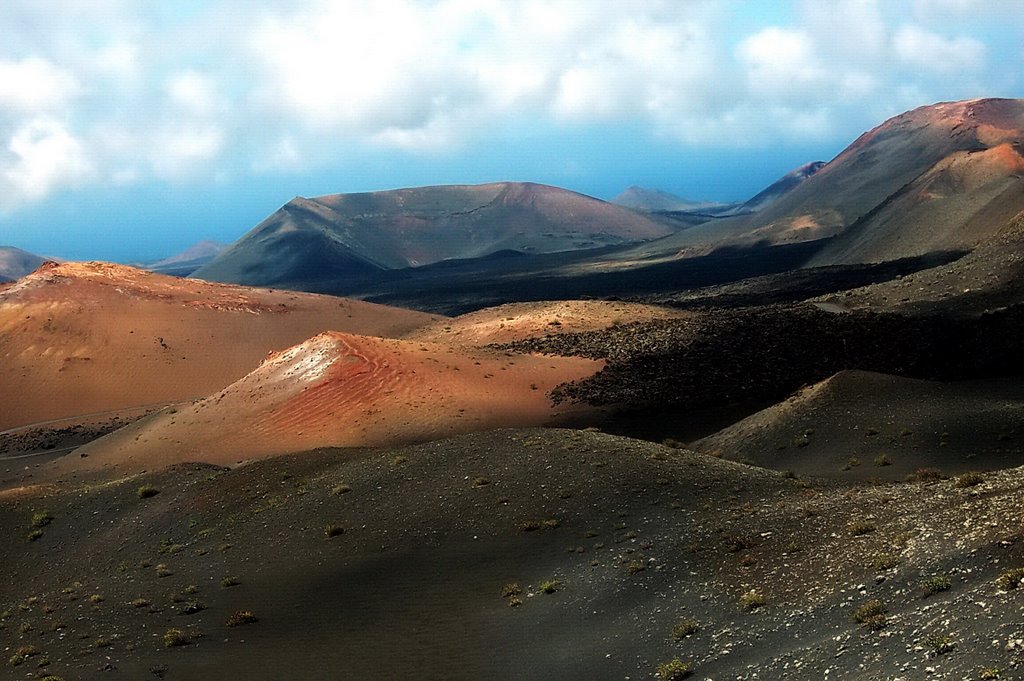 An_unreal world at Timanfaya de lanzarote CN by Reiner R. Maurer