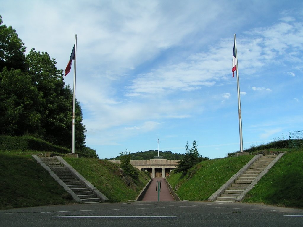 *Hartmannswillerkopf - Memorial by Hans Briaire