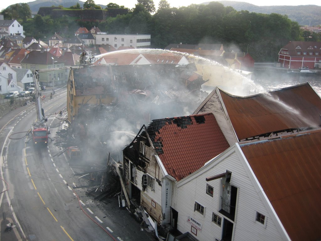 Stor brann i Bergen 6 sep 2008 by s074127