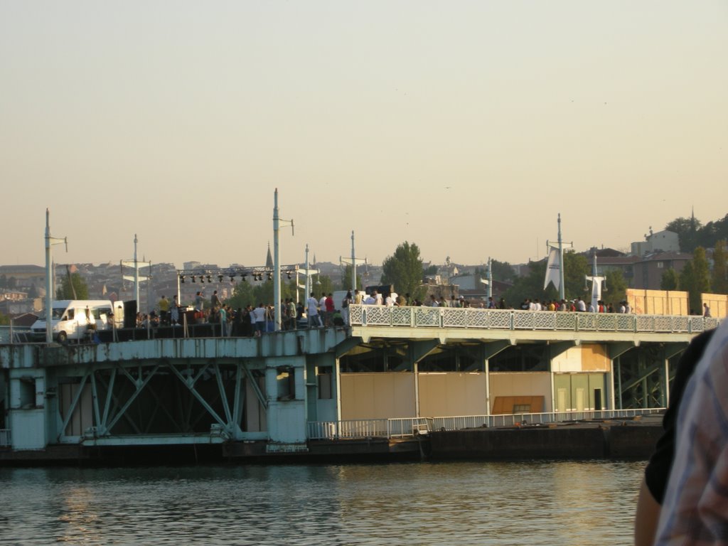 ISTANBUL - Old dismantled bridge on the Golden Horn by Andra MB