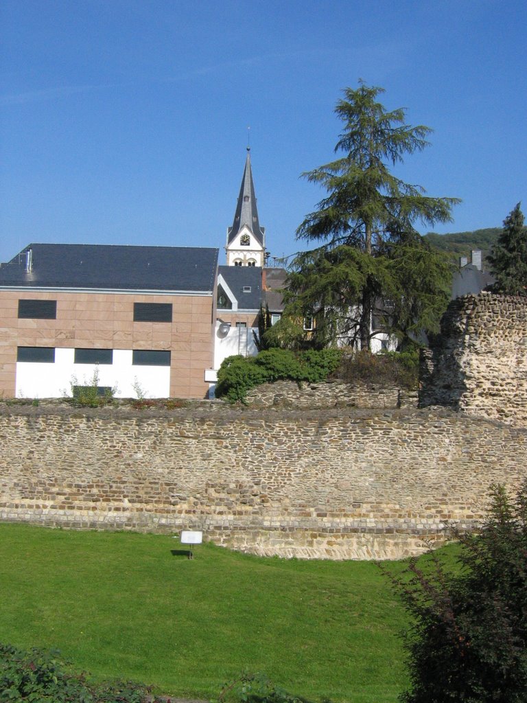 Römerpark mit neuer Stadthalle by optikerholz