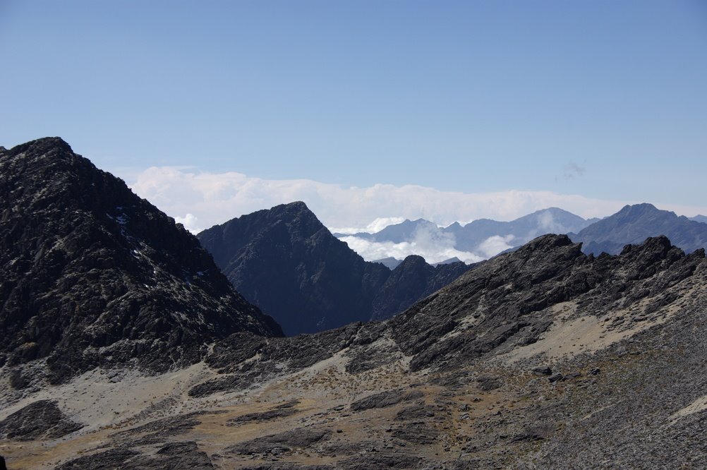 La mer de nuage vue depuis le col Illampu (4741 m) by Olivier Morice http://olivier-morice.fr