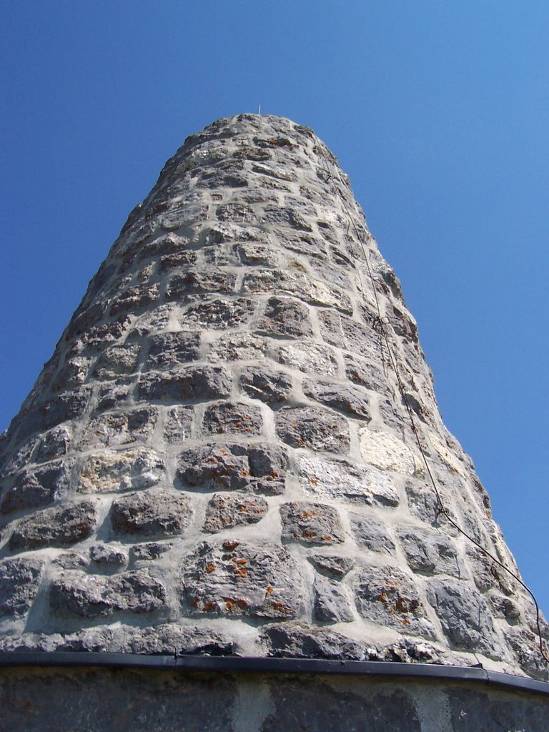 Denkmal für gefallene Gebirgsjäger - a memorial for german mountain infantry by Clemens Pohl