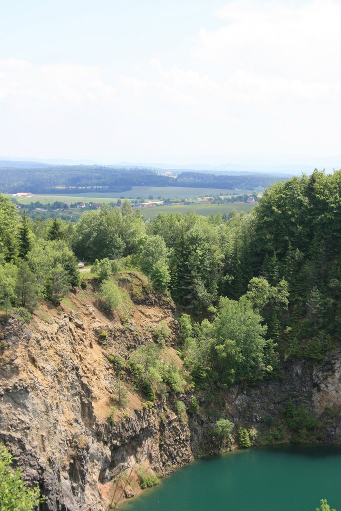 Höwenegg bei Immendingen by Roger Schneider