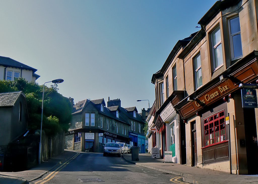 Ferry Brae, Dunoon. by Joe Curry