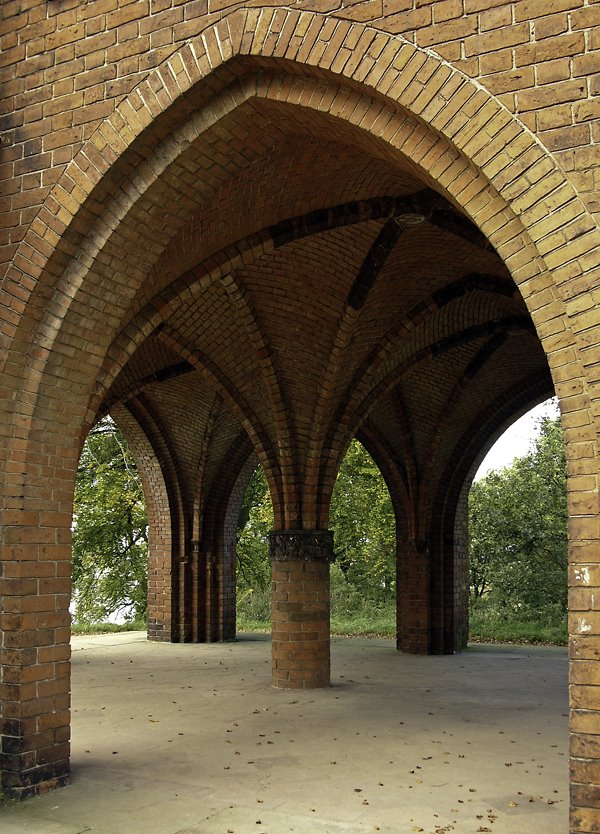 Die Gerichtslaube im Park Babelsberg by Karl-Heinz Otto