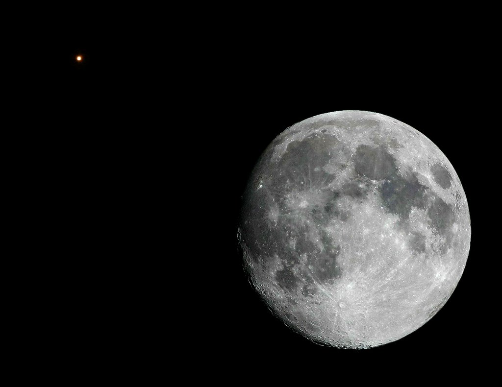 Moon. 22. 12. 2007 by Kazaniya КириллКа