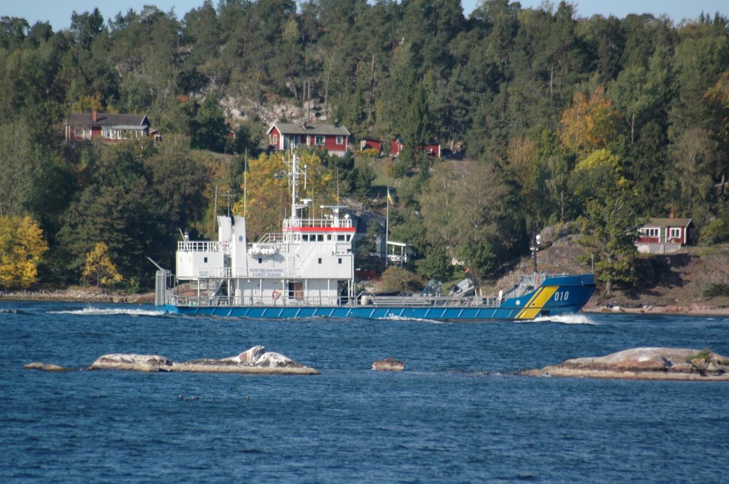 Ship from the Swedish Coast Guard by ErikG