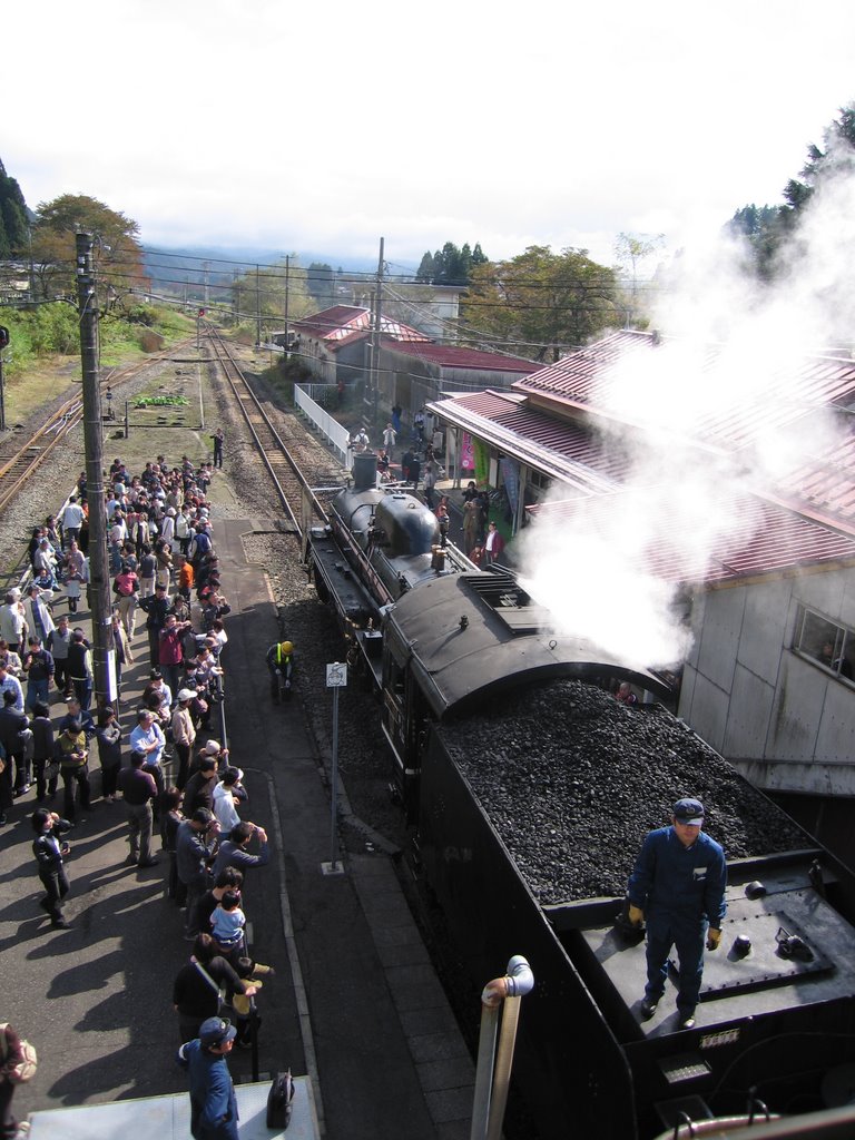 Steam Locomotive "Banetsu Monogatari" in Tsugawa by William Henry