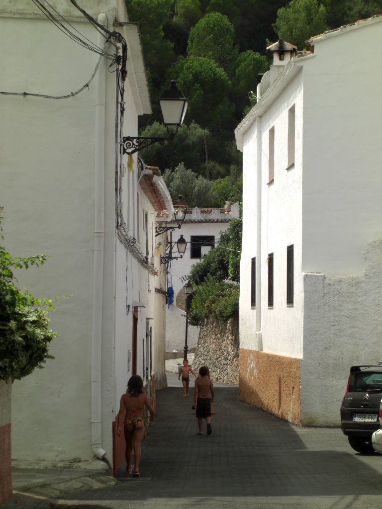 Calle de la fuente by girlgolfstar