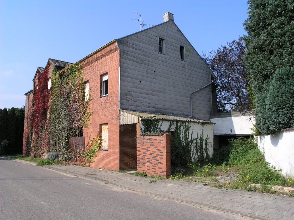 Spenrath - ghost town by Hans Hurkmans