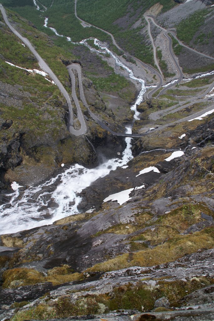 Trollstigen by dzieninis.photograph…