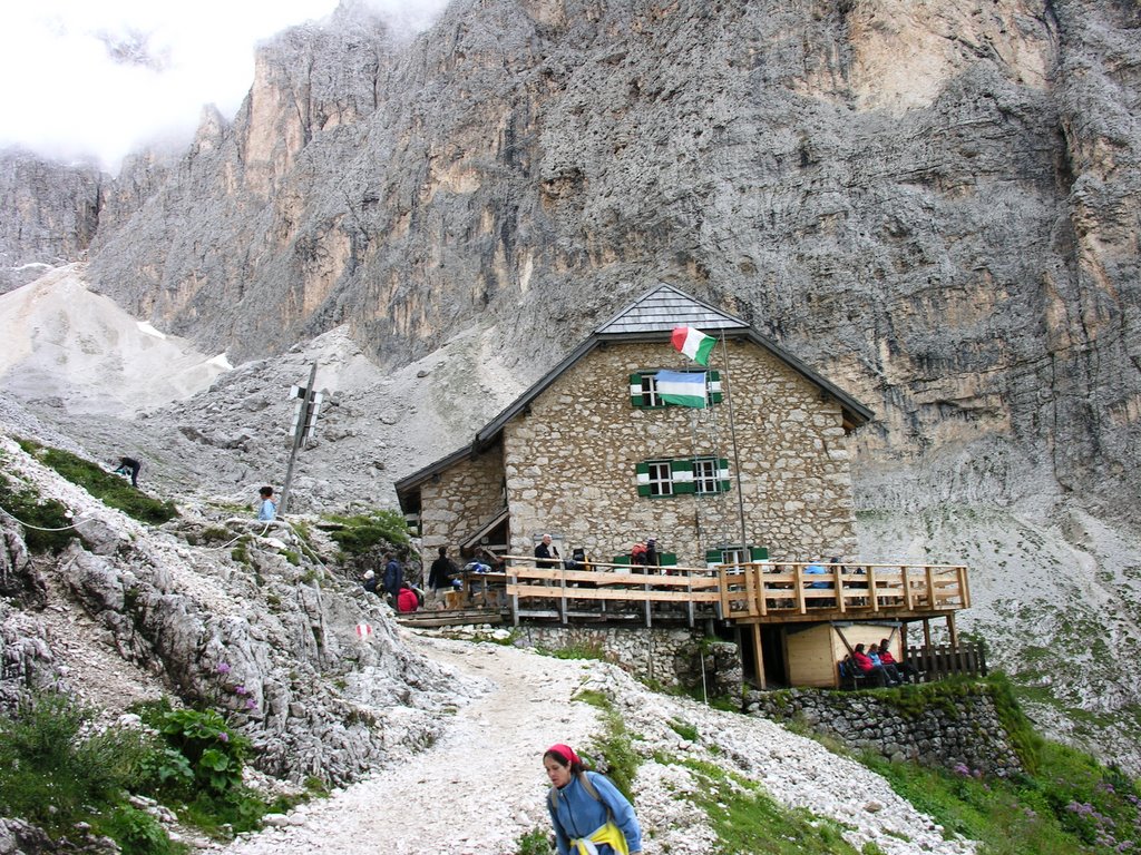 Rifugio Vicenza by Raffaele P.