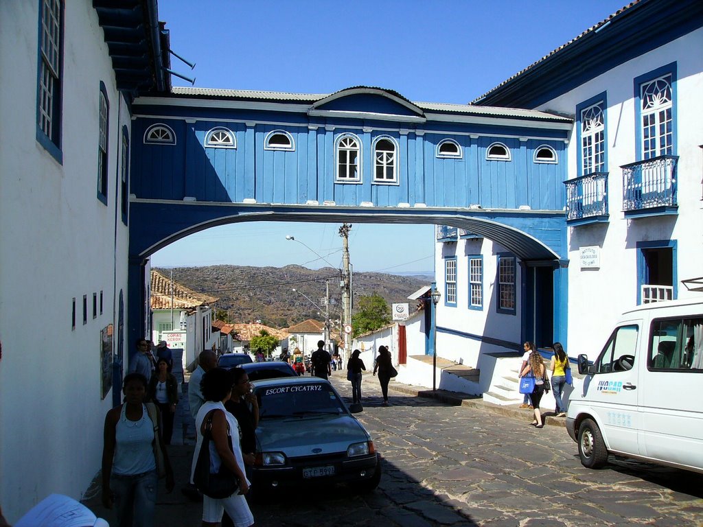 Passarela da Casa da Glória by rmartinipoa