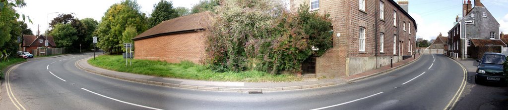 2008.10.02 - panoramic view northeast of the corner between Kingston Road and Southover High Street by Alwyn Rh Joyce