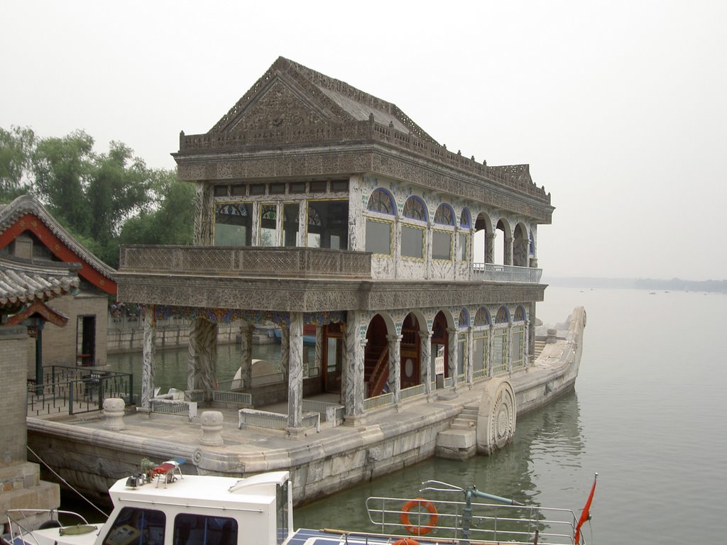 Marble Boat by rstan