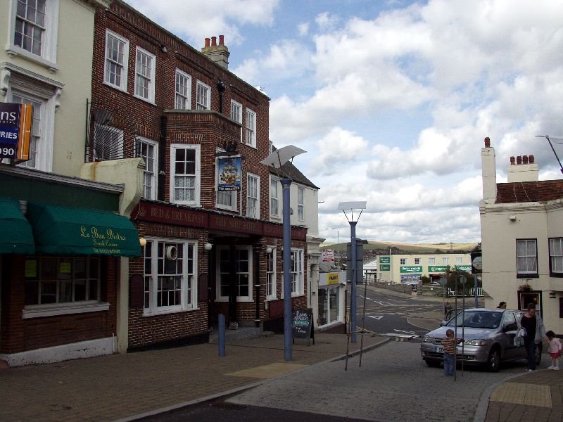 2008.10.02 - the Ship Hotel, High Street, Newhaven by Alwyn Rh Joyce