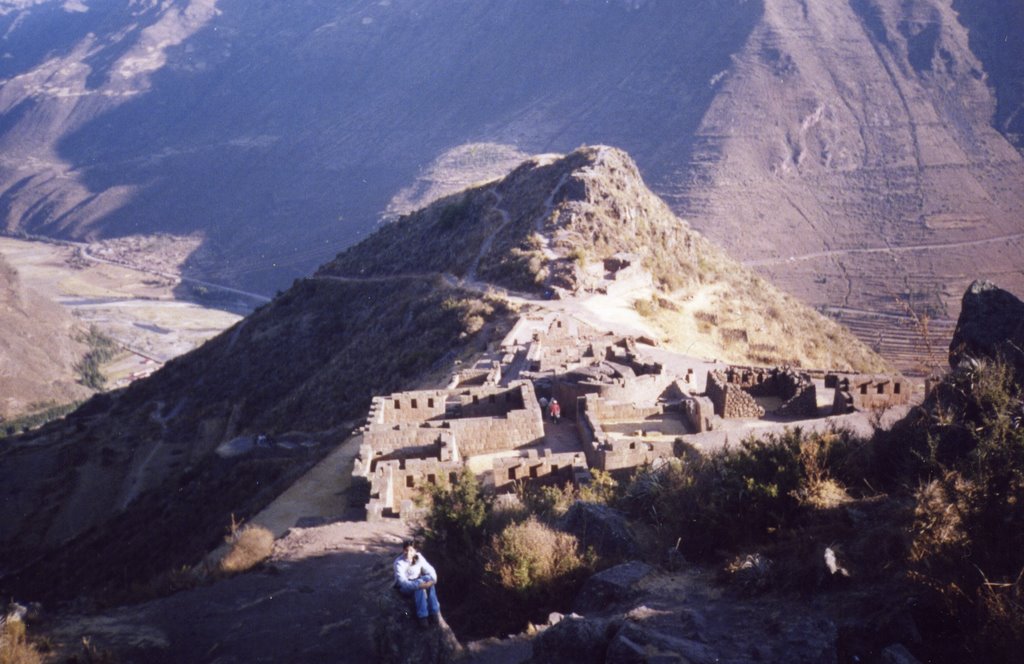 Ciudadela Arqueológica de Pisac by Nicanor Mayorga Medi…