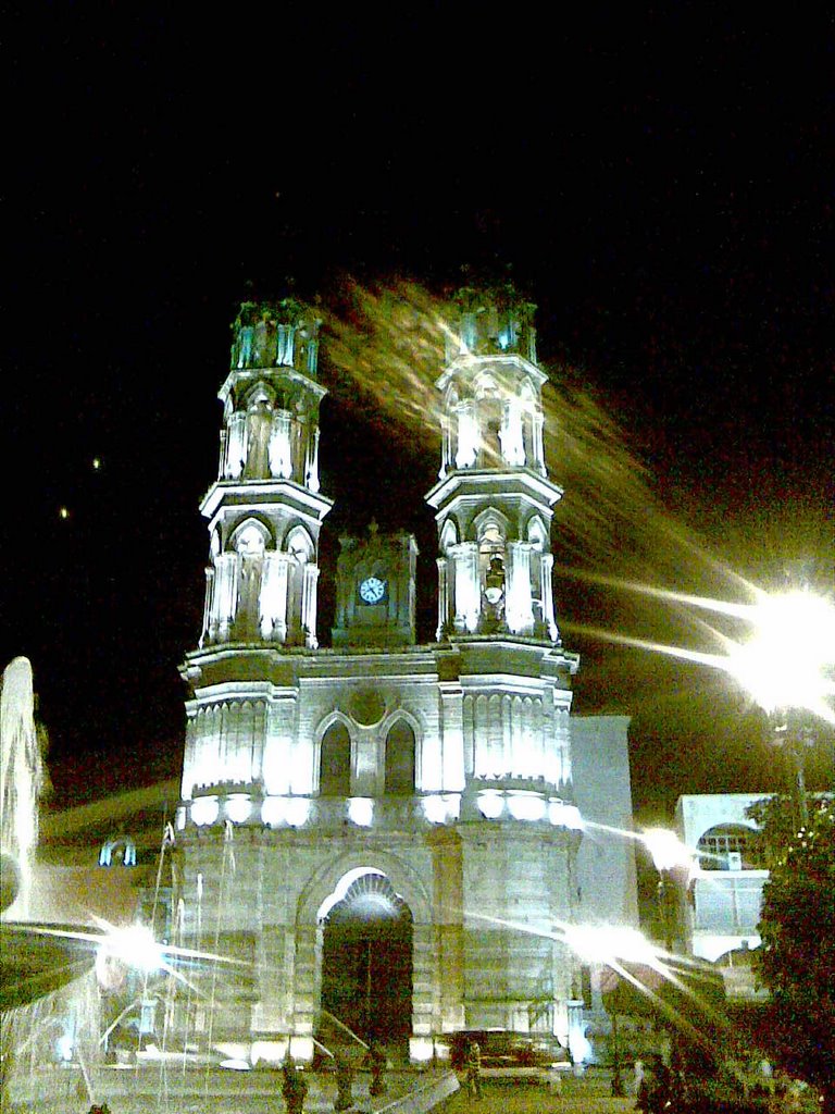 CATEDRAL DE NOCHE by J A sayo