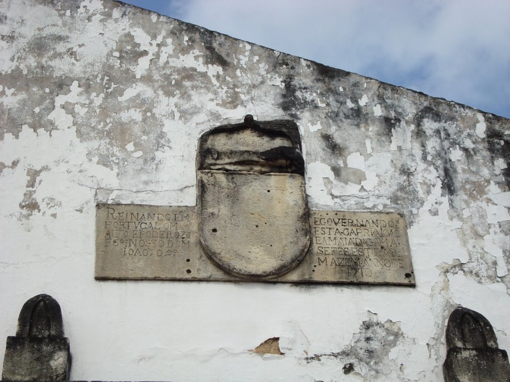 Detalhe de texto de inauguração da Casa da Pólvora by renaldof