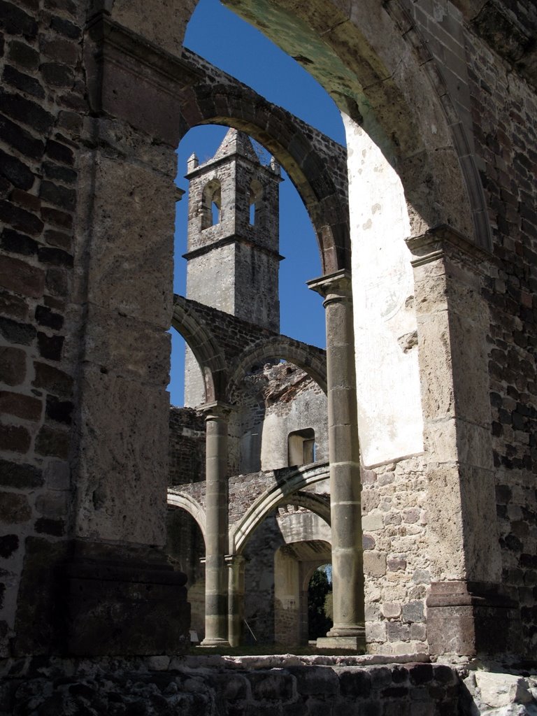 Ruinas del templo conventual de San Francisco de Tecali by Jaime Abundis