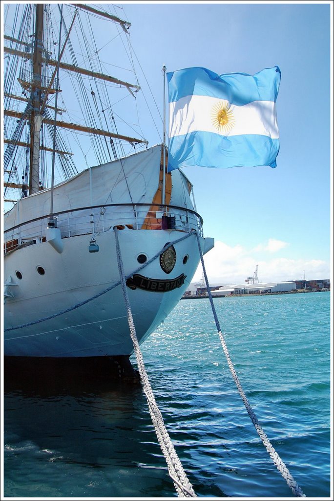 Libertad, from Argentina in the harbour by Eva Kaprinay