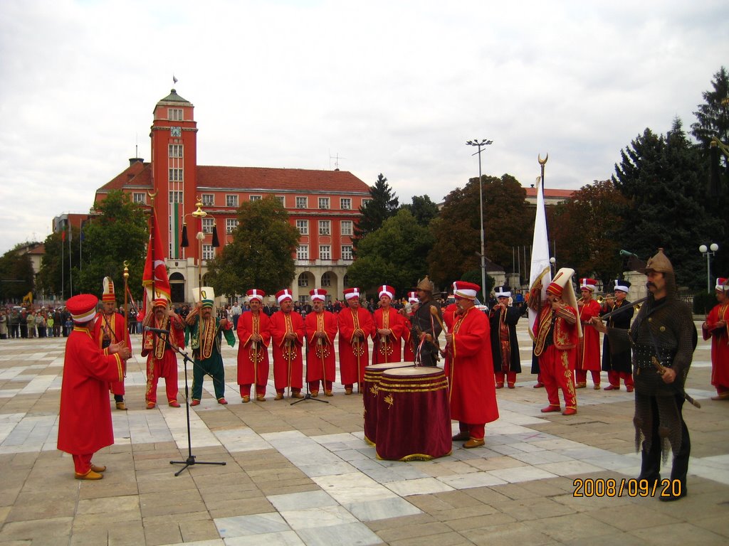 Bursa Mehter Tk.Plevne'de Osmanpaşa Marşını Söylüyor by mesut1963