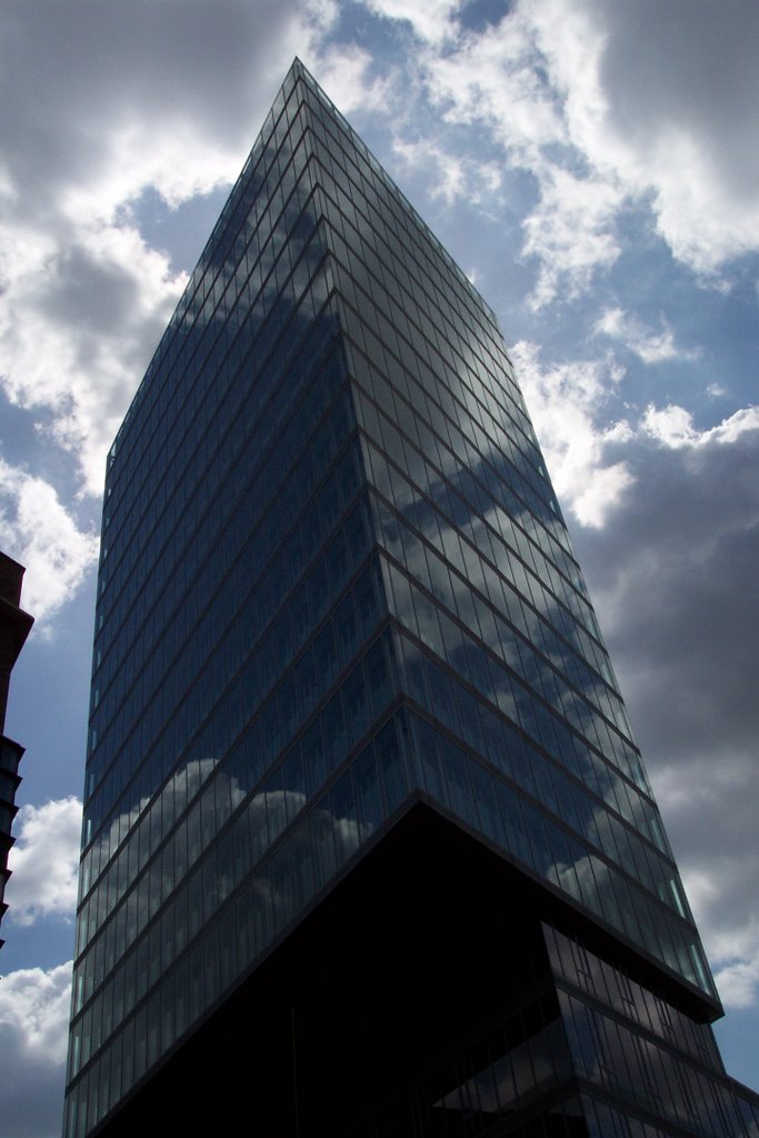 Kennedy tower Eindhoven by René Bongard