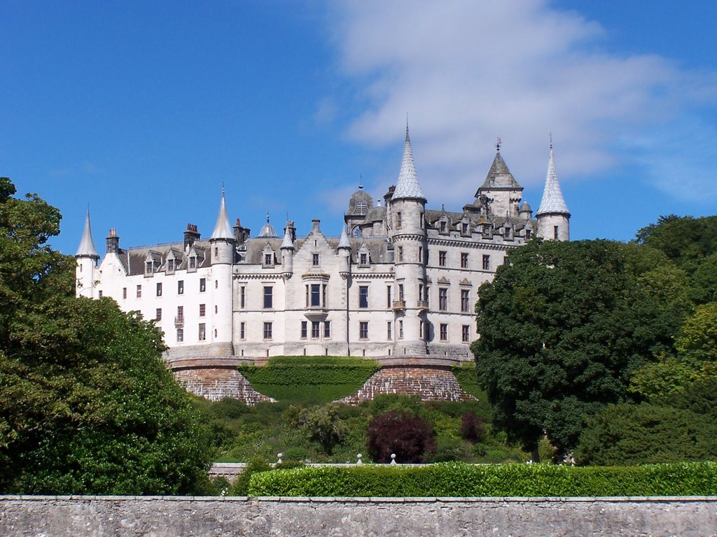 Dunrobin Castle by javier herranz