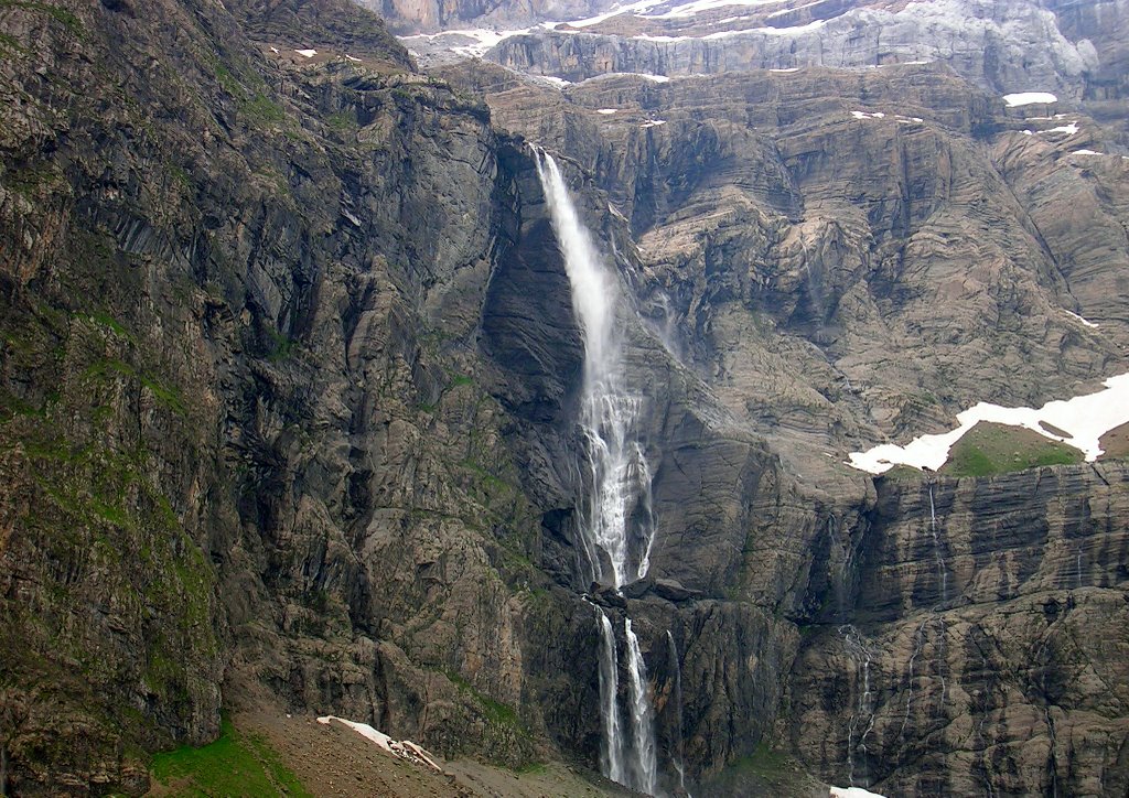 GAVARNIE by creativepedro