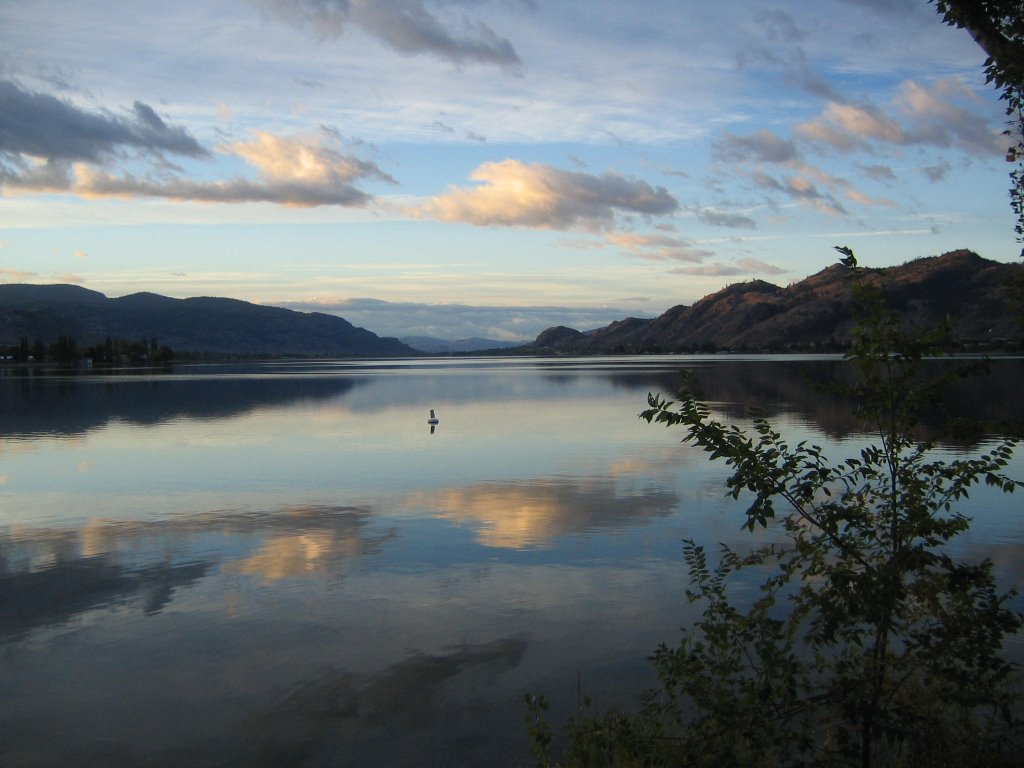 Haynes Pt Osoyoos by Gord Goertzen