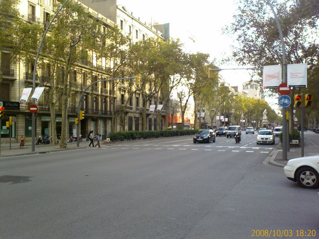 Gran Via de les Corts Catalanes - Bruc by Alex Xupi Guay