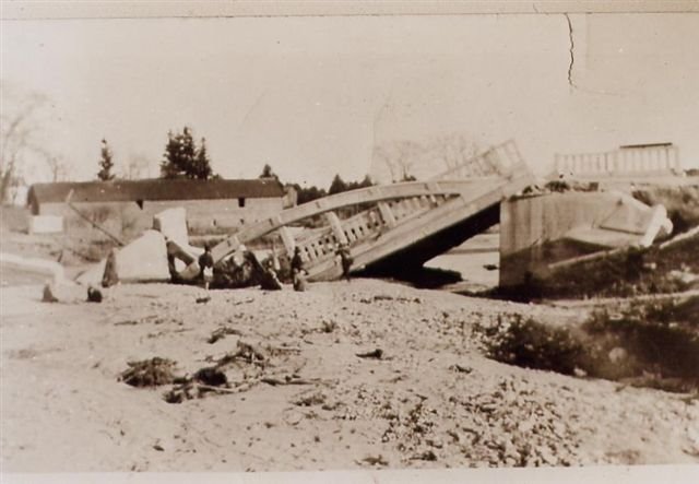 Whitevale Bridge Flooded - 1929 by whitevale