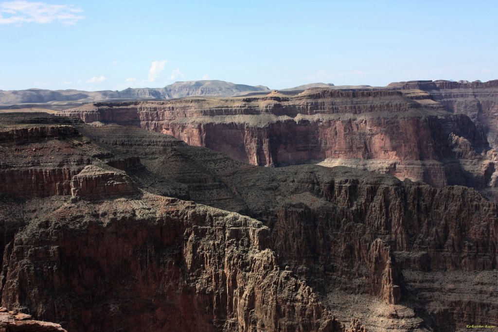 Grand Canyon, West Rim. by Roberto Lam