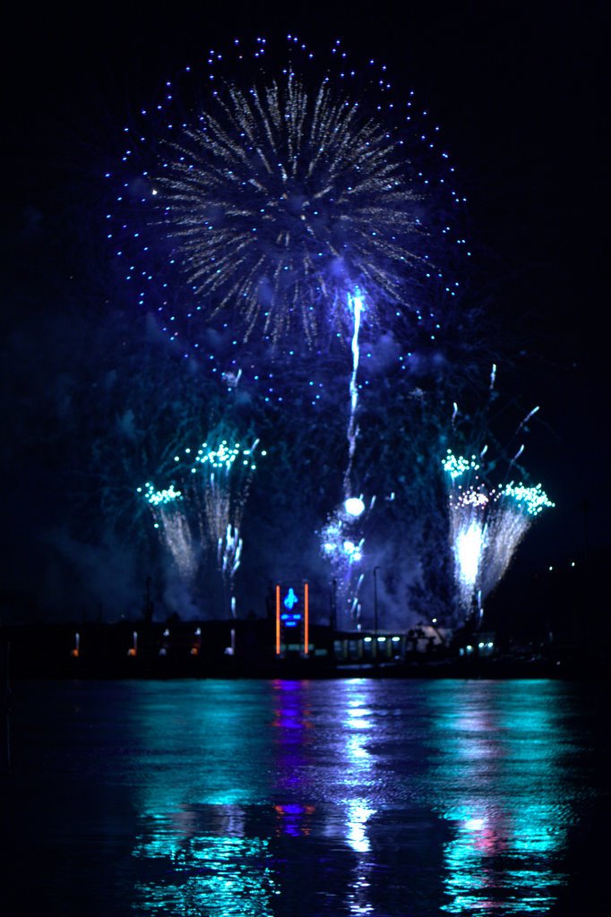 New year fireworks by Gustav Svensson