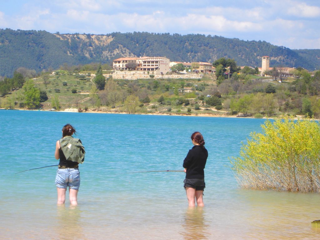 Le lac de Ste Croix, détente by Lucien ruth