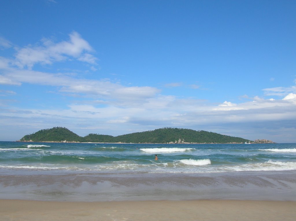 Ilha do Campeche by Francisco Parobé