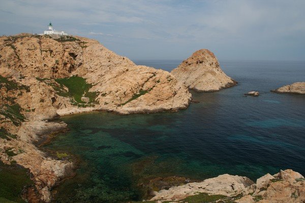 Phare d'Ile Rousse by chriss3006