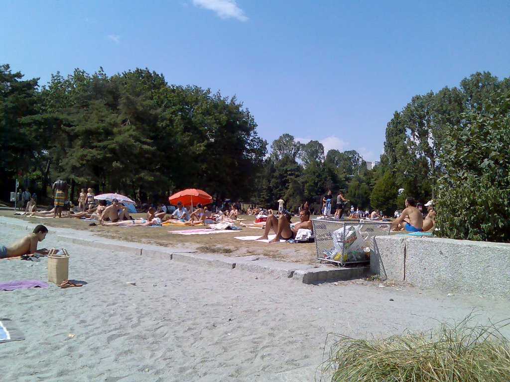 Plage de la voile d'Or by Alexandre.spring