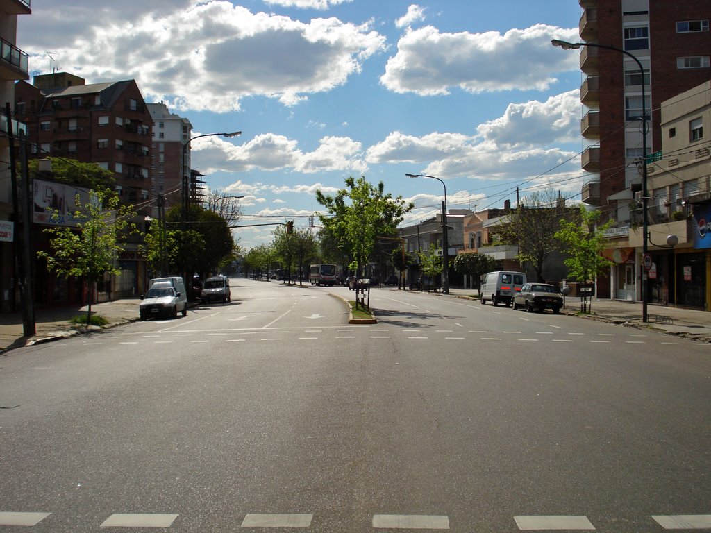 Boulevar Centenario by Pablo Gaston Sola