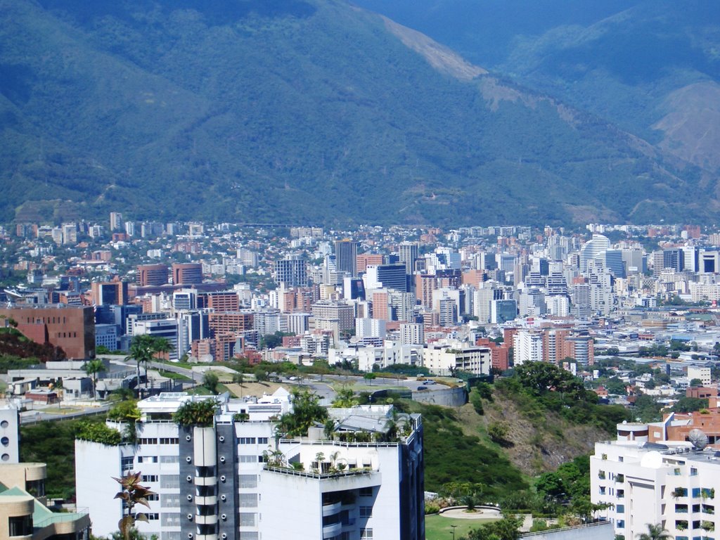 Chacao desde La Alameda by ArturoAcosta