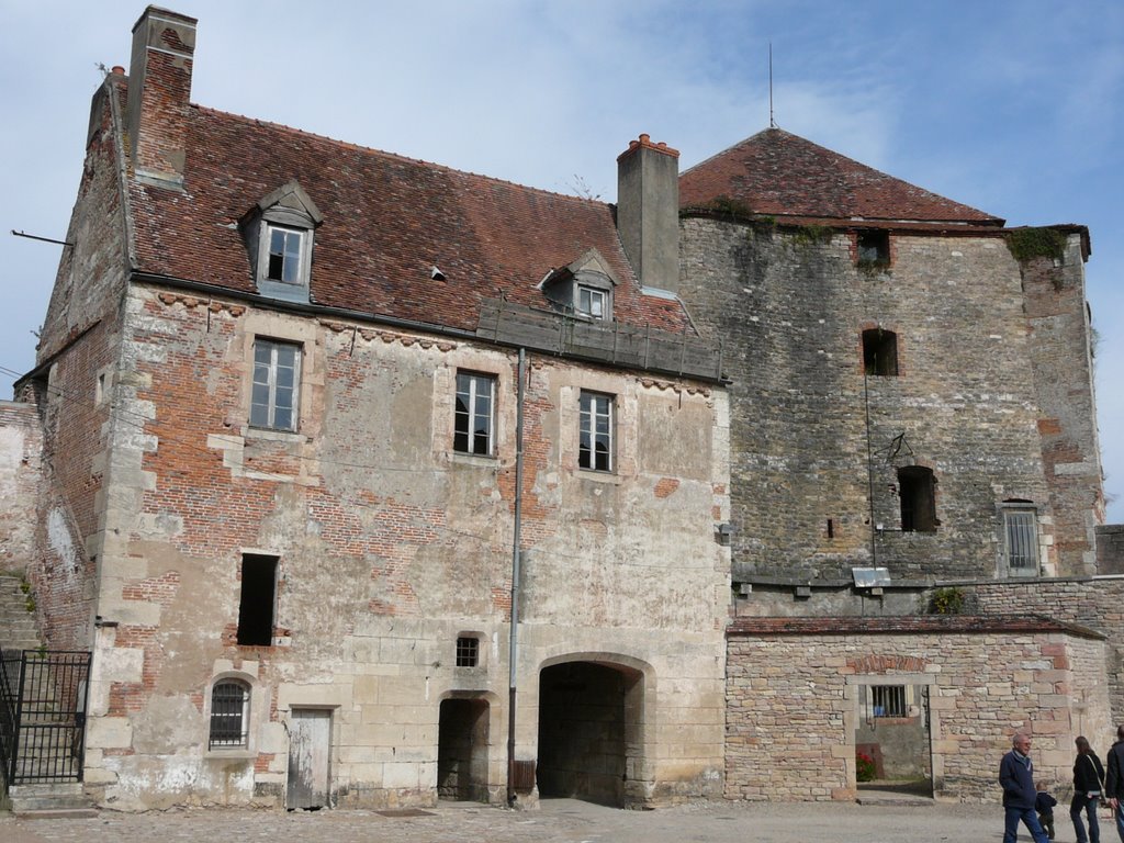 Château Louis XI à Auxonne 21/09/2008 by Momox de Morteau