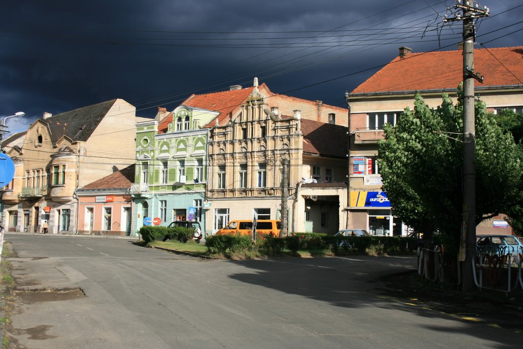 Georgheni by Catrinus van der Leest