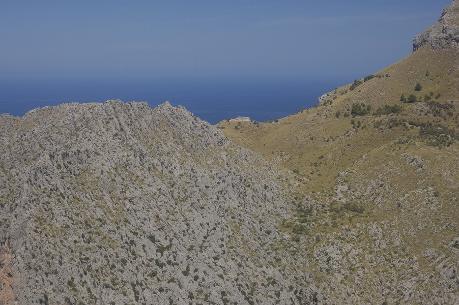 Mallorca_mountains_sea by tcsillag