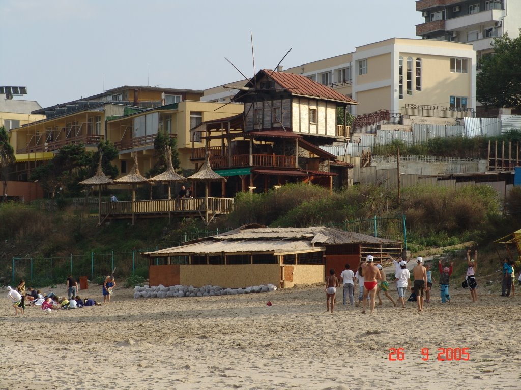 Sozopol - the beach by Marty