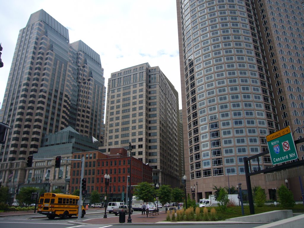 Boston, 125 High Street building (05.08.2008) by Bogdan Tapu